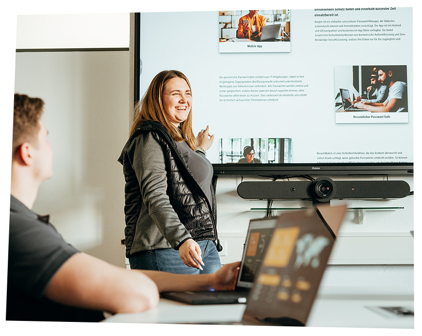 Foto eines Meetings zum Thema Password Manager mit Angelika.